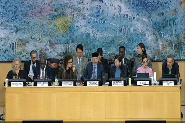 جلسة مجلس حقوق الإنسان الطارئة حول حماية الأطفال والمؤسسات التعليمية