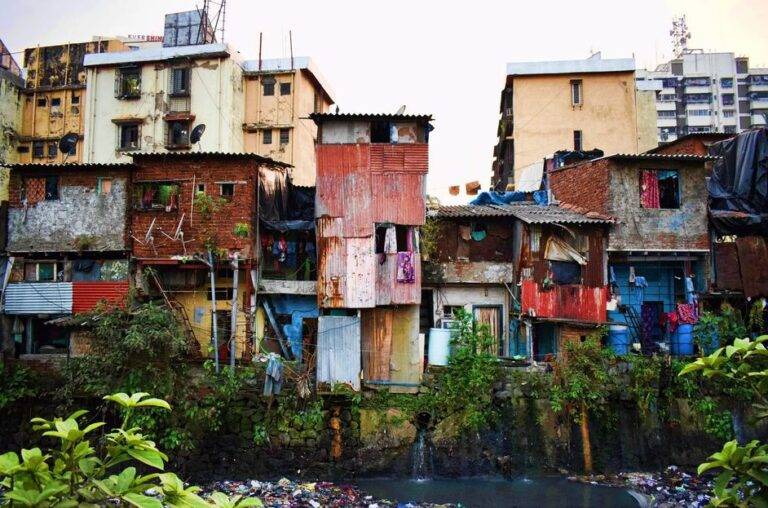 دارافي هي محرك اقتصادي غير رسمي يضخ نحو مليار دولار سنويًا في اقتصاد المدينة