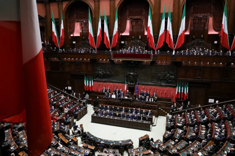 البرلمان الإيطالي