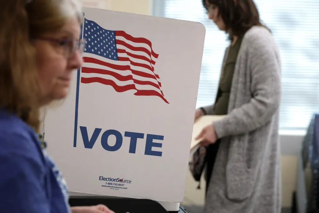 لسوء الحظ، فإن مجرد اضطرارنا إلى تحمل عناء جمع هذه التوقيعات يؤكد مدى سوء النظام السياسي في كاليفورنيا. 