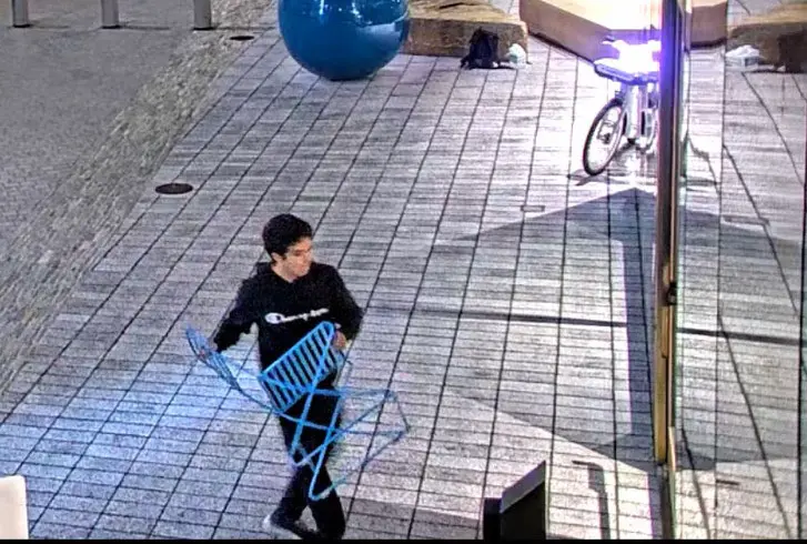 يُزعم أن دانيال مورينو غاما حاول إحراق مقر شركة Open AI في أبريل.