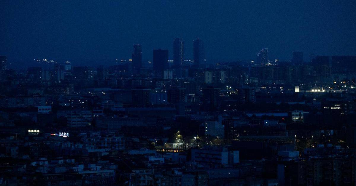 أزمة الكهرباء تتفاقم في لبنان في ظل الحرب والأزمة الاقتصادية