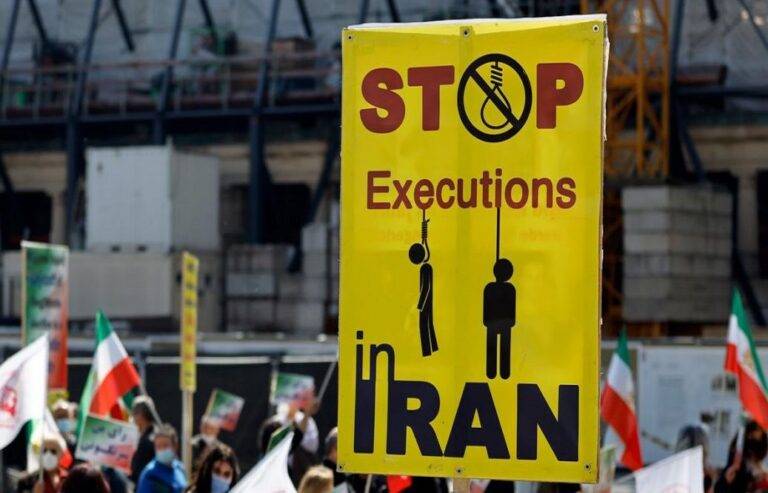 احتجاجات رافضة للإعدام في إيران