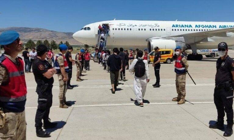 ترحيل المهاجرين من تركيا