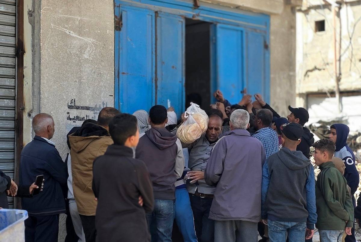 أزمة الخبز تتفاقم في غزة ولبنان