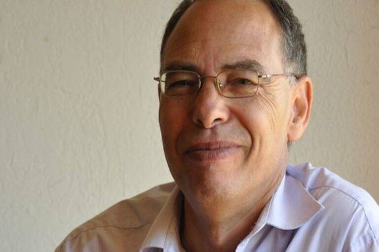 المؤرخ والحقوقي المغربي المعطي منجب