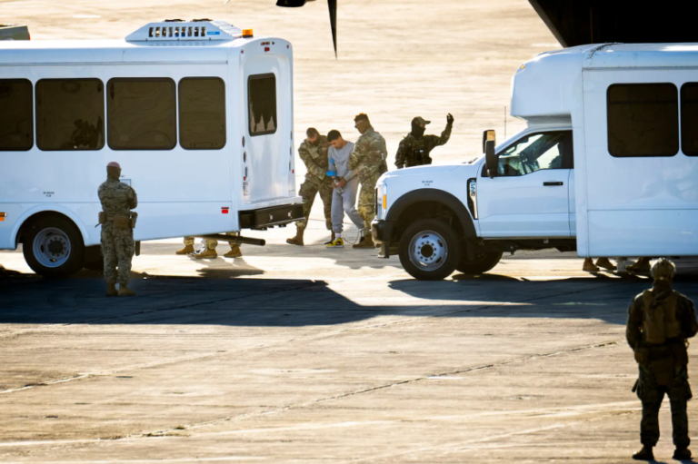 "غوانتانامو" من أكثر أدوات الاحتجاز إثارة للجدل