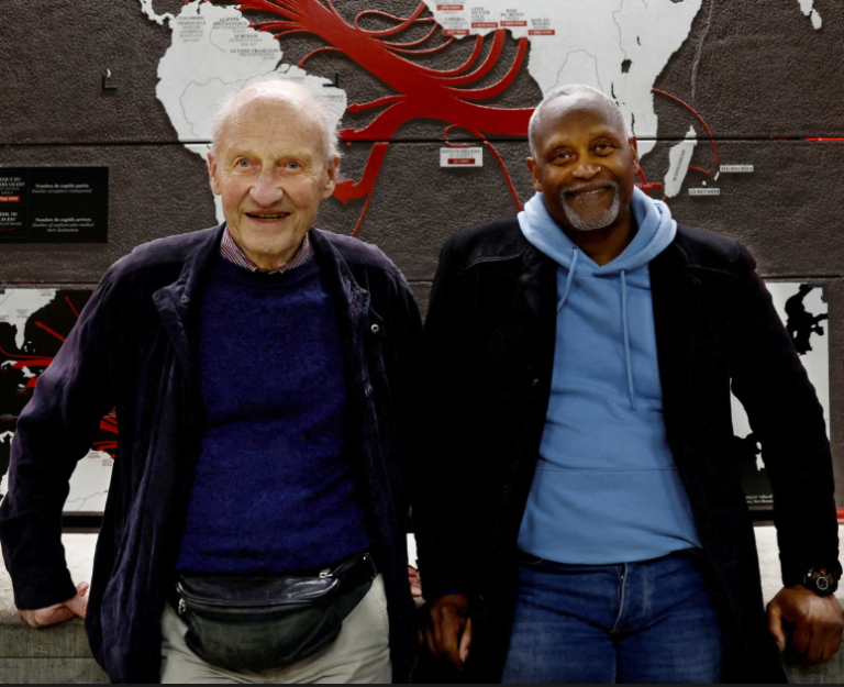 مقدم الاعتذار بيير غيون دي برينس، وديودوني بوترين سليل العبيد من المارتينيك