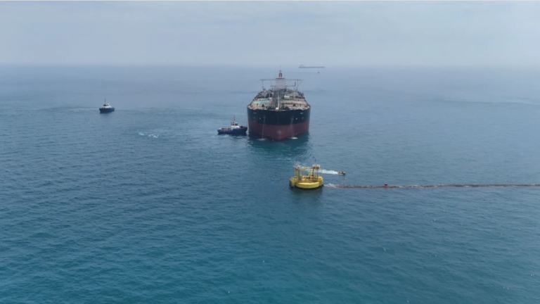 منظمات إغاثية تطالب بفتح ممرات إنسانية عبر هرمز