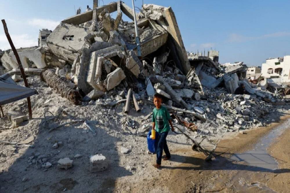معاناة الأطفال في غزة تتفاقم وسط استمرار الضربات الإسرائيلية