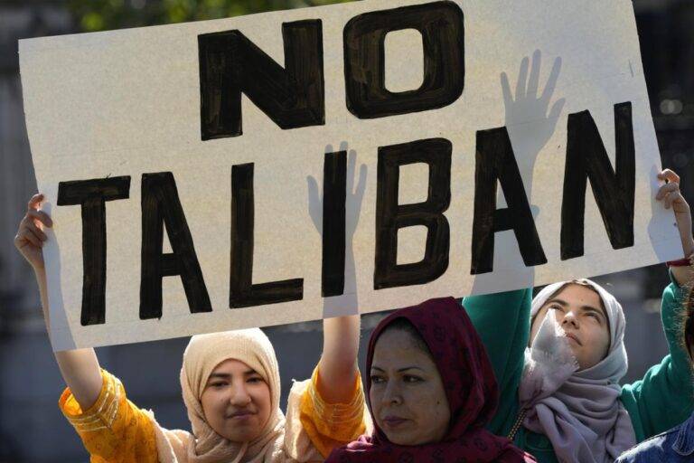 احتجاجات ضد قمع حركة طالبان