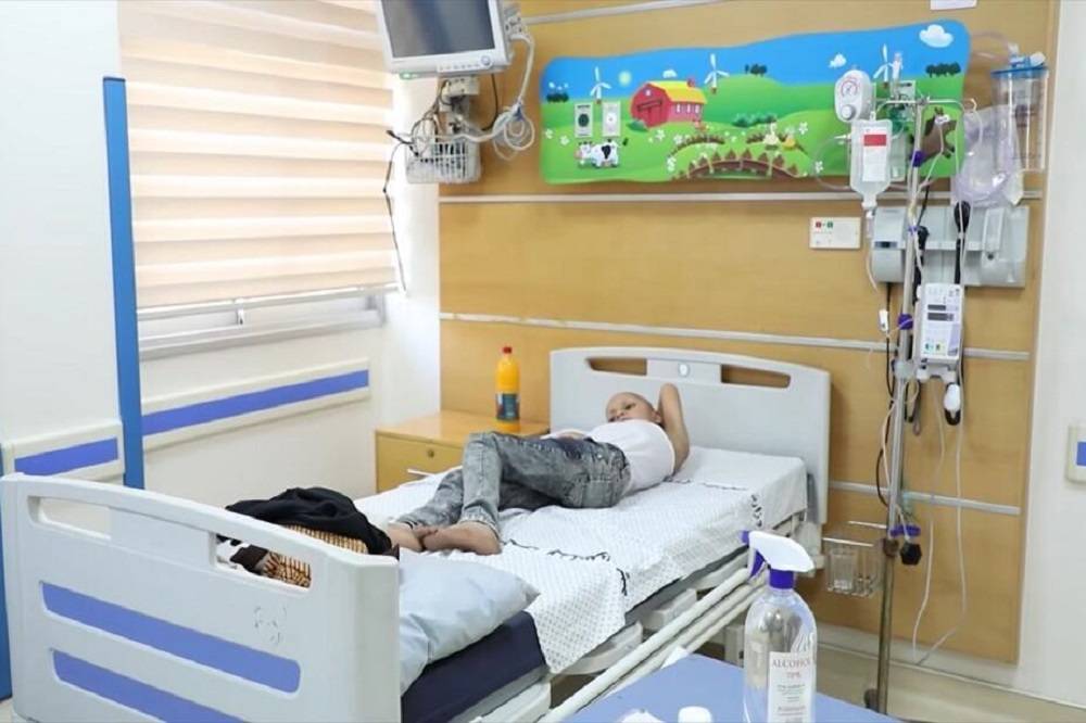 مرضى السرطان في غزة وفنزويلا يبحثون عن العلاج