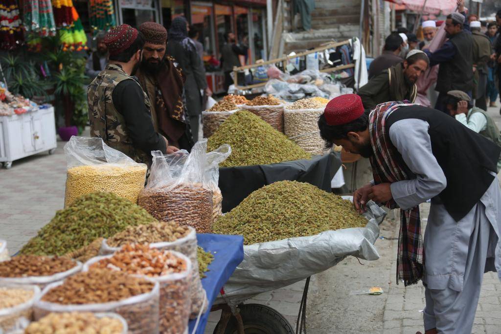 أحد الأسواق التجارية في أفغانستان