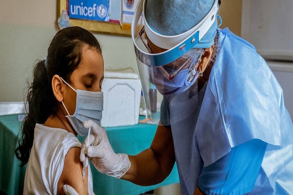 تطعيم الأطفال