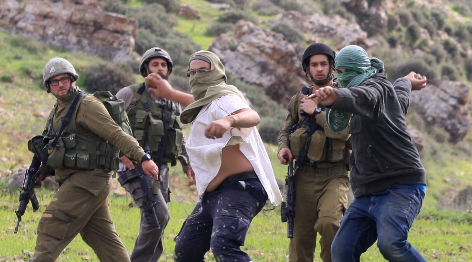 هجمات المستوطنين تتصاعد على القرى الفلسطينية