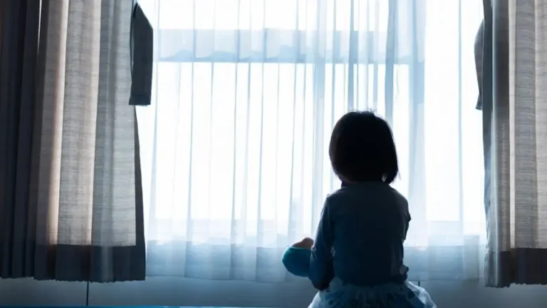حقوق الطفل تبدأ من الاعتراف بوجوده في الحياة