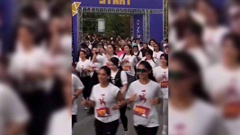 نساء يركضن بلا حجاب في سباق طهران